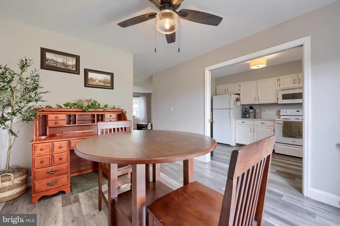6568 Hollow Drive photo 11