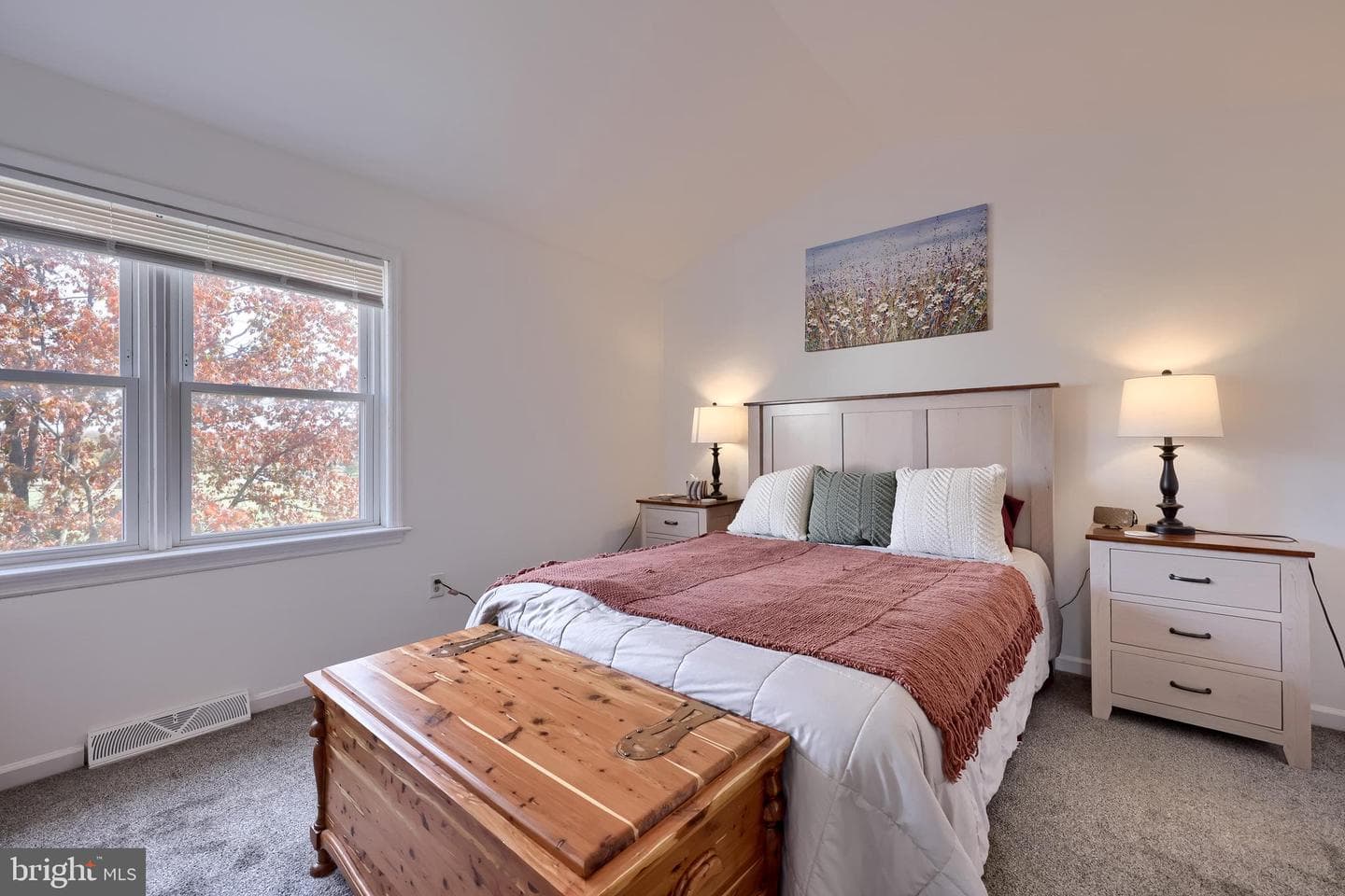 6568 Hollow Drive photo 19