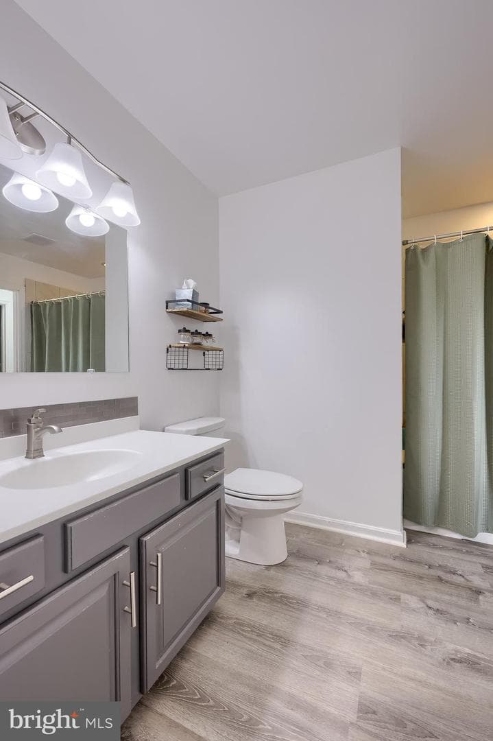 6568 Hollow Drive photo 24