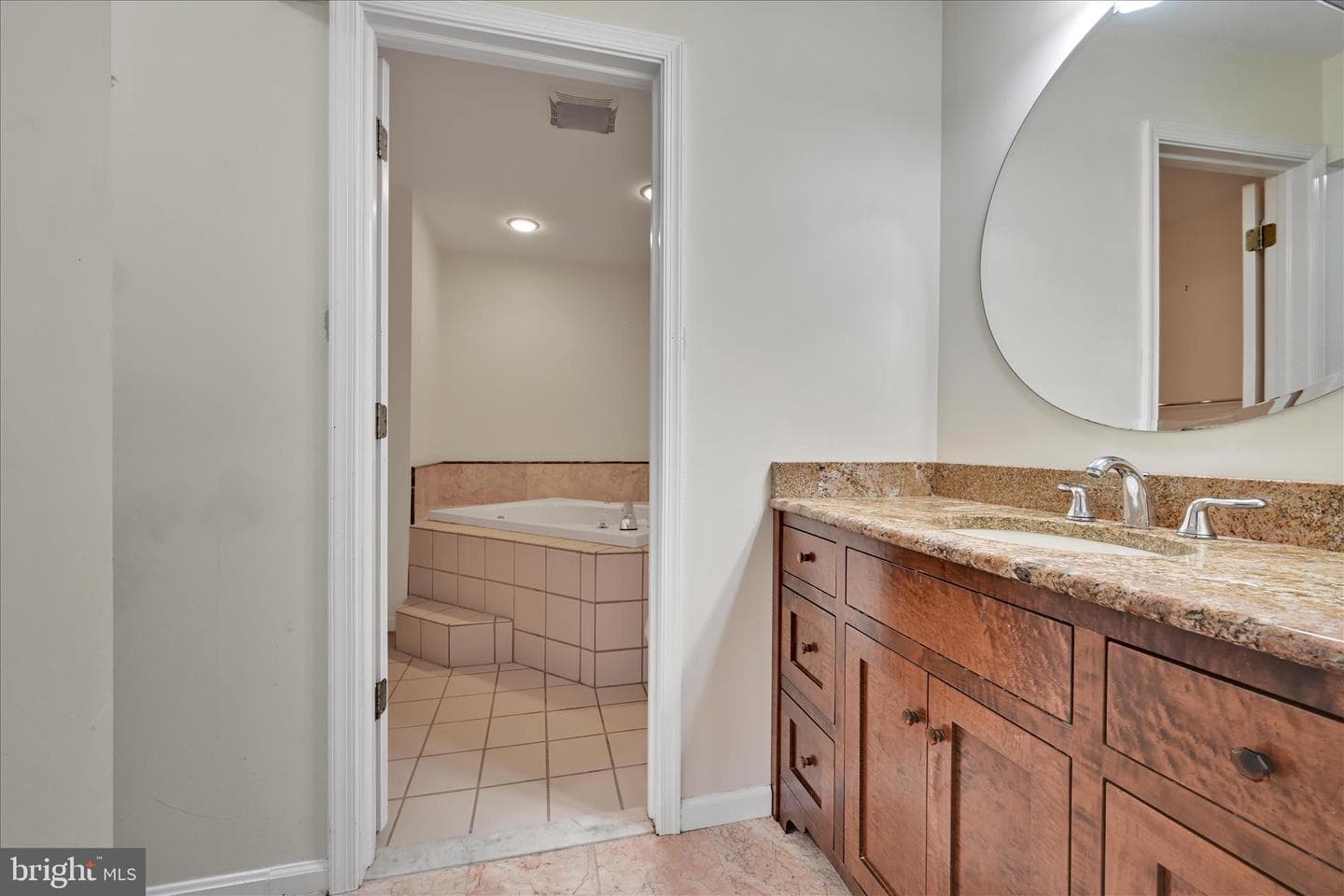 131 Greenview Drive photo 28
