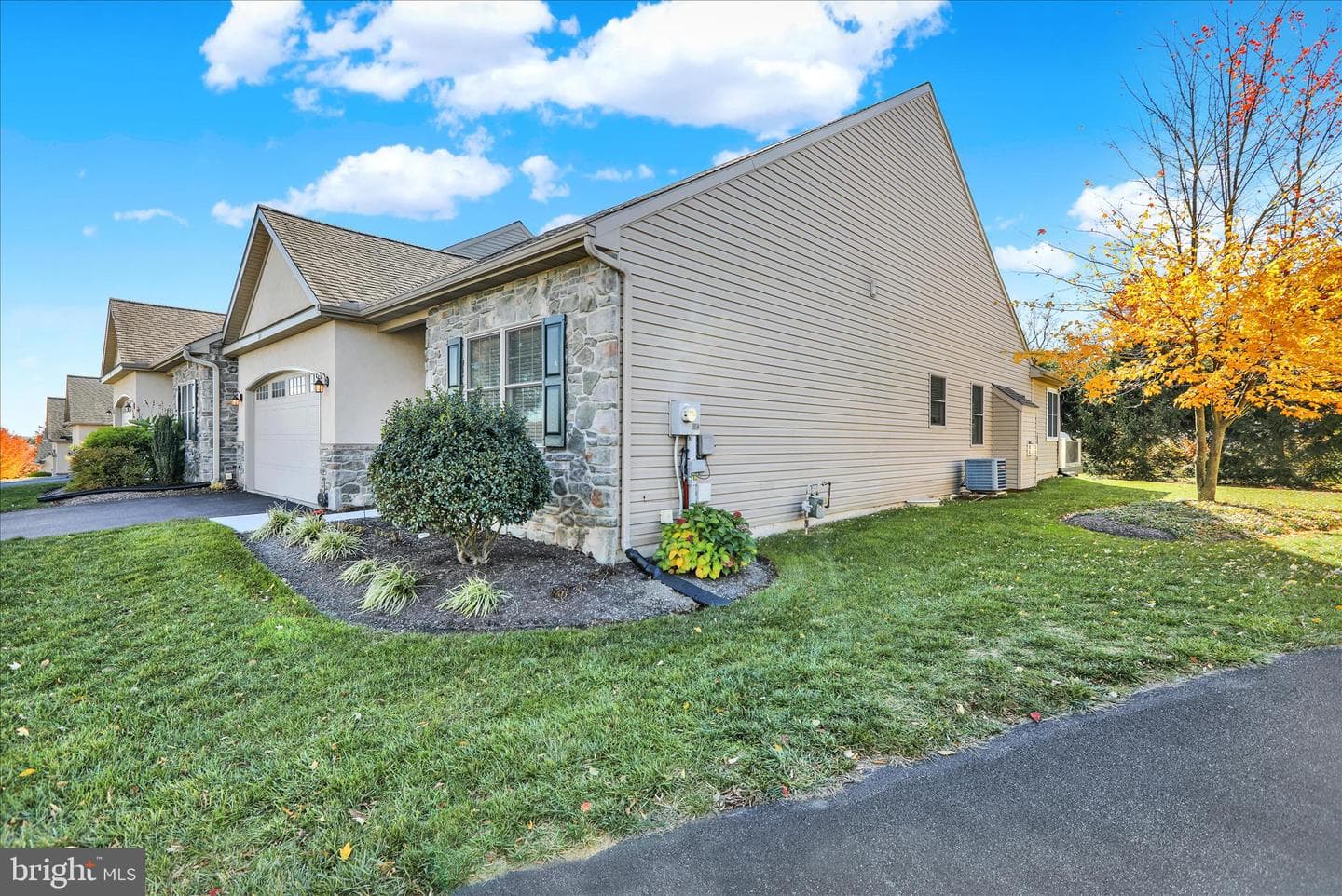 115 Anna Lane photo 4