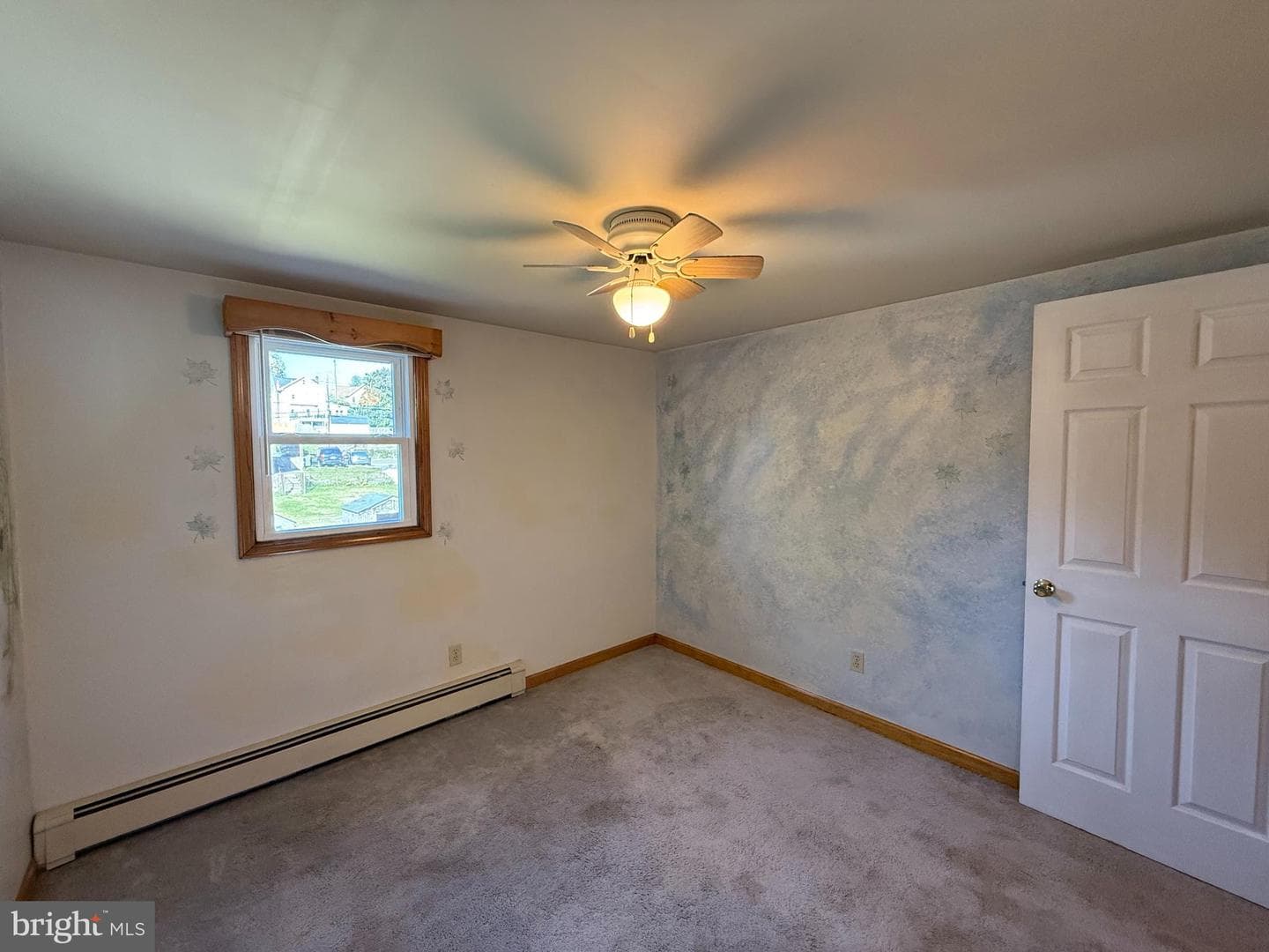 574 E Front Street photo 19