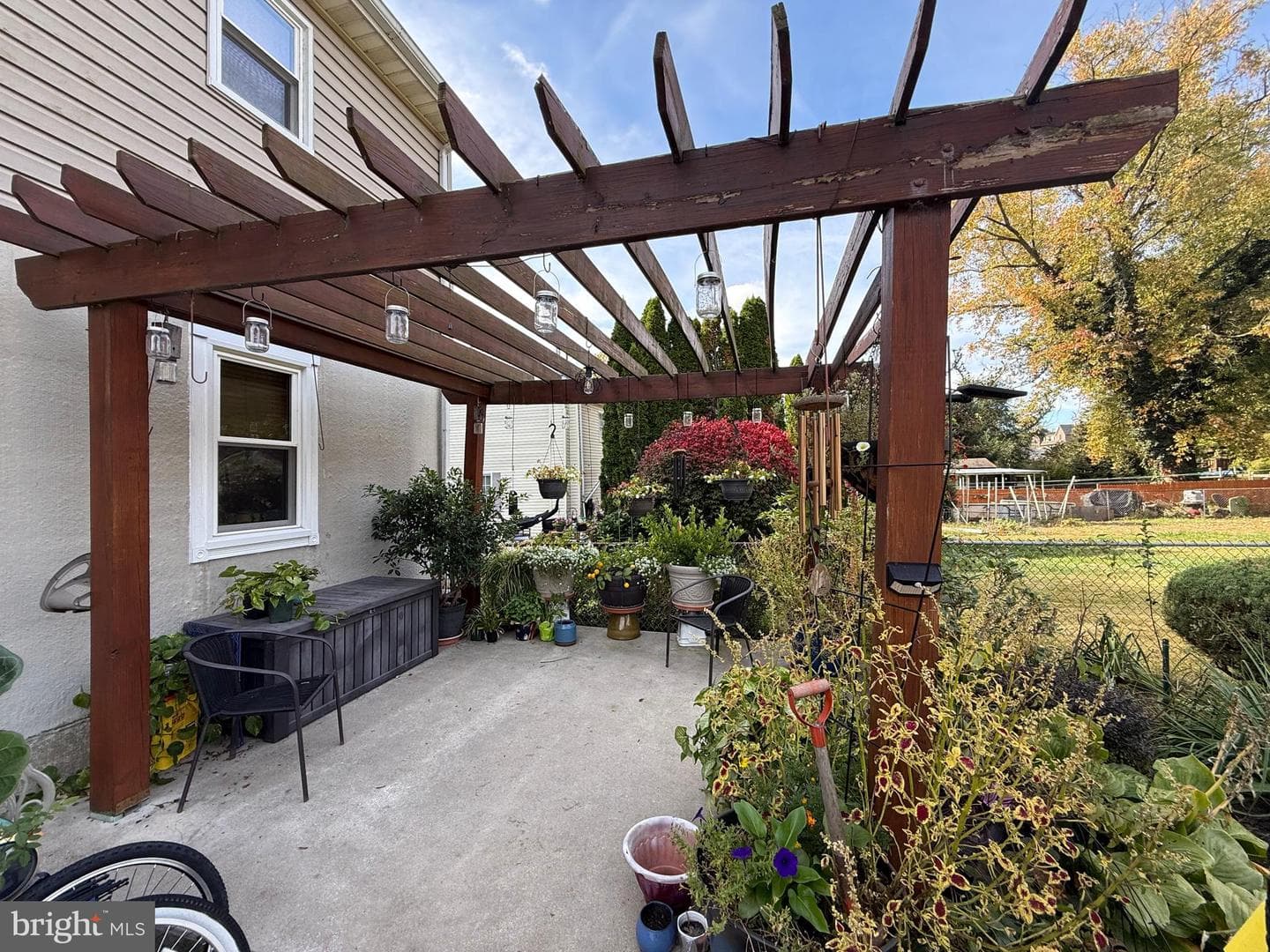 574 E Front Street photo 22