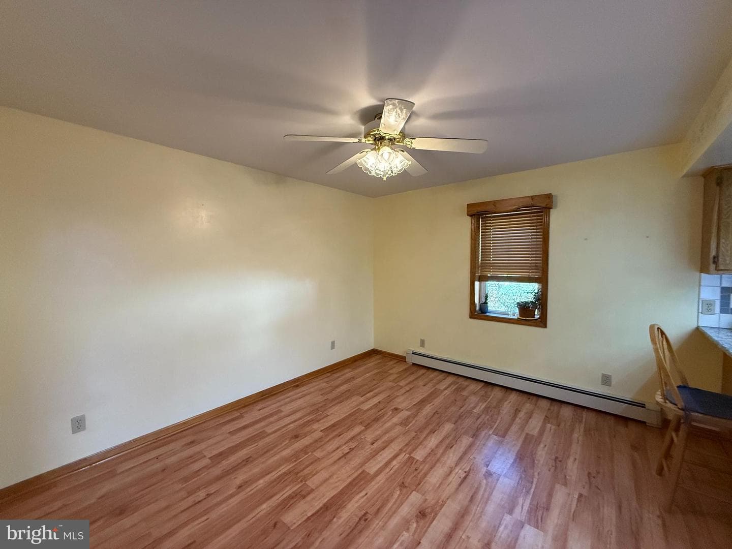 574 E Front Street photo 8