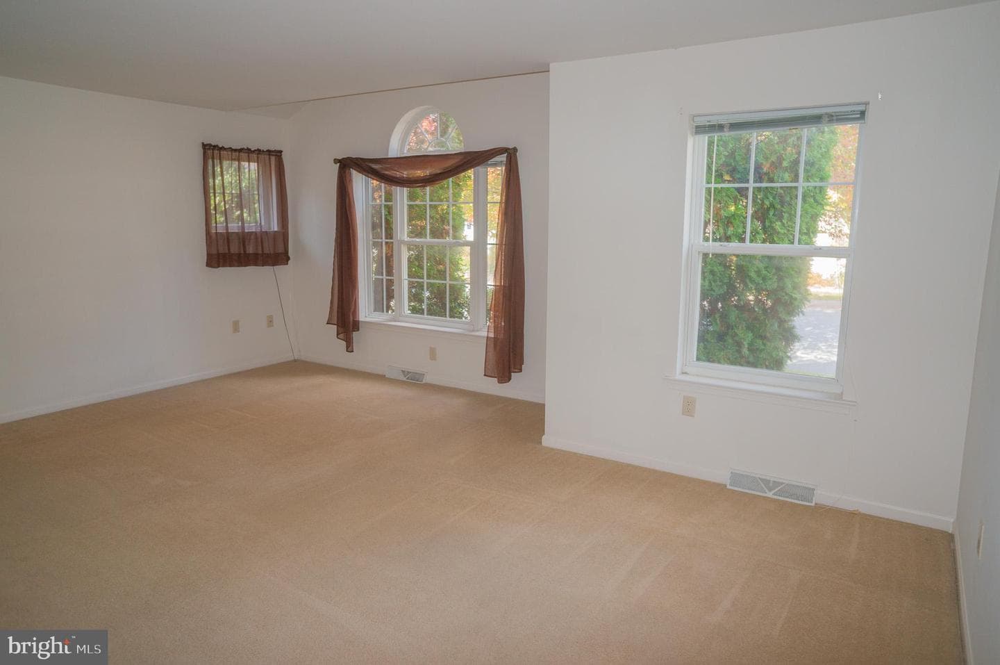 1221 Brighton Avenue photo 23