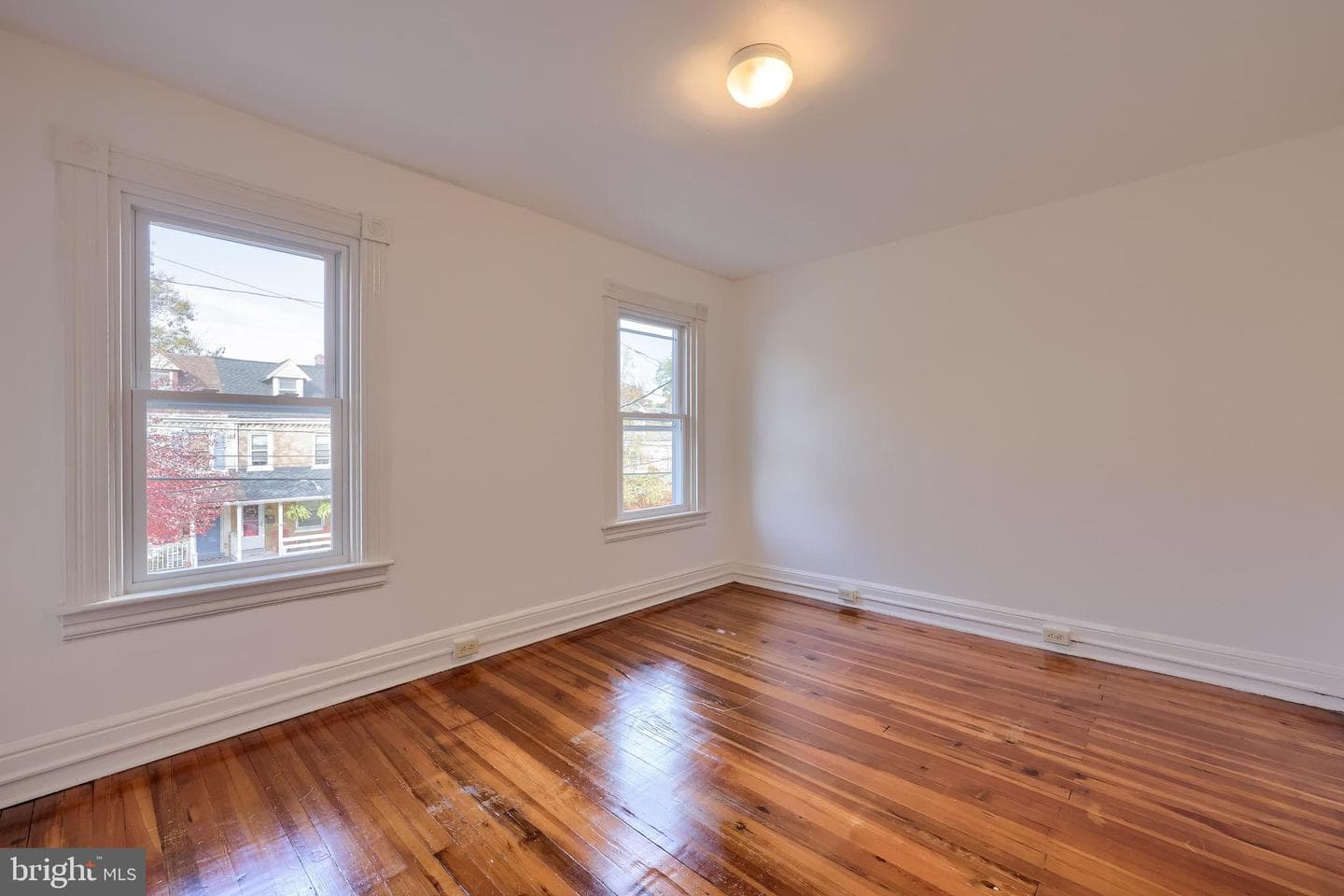 850 4th Street photo 24