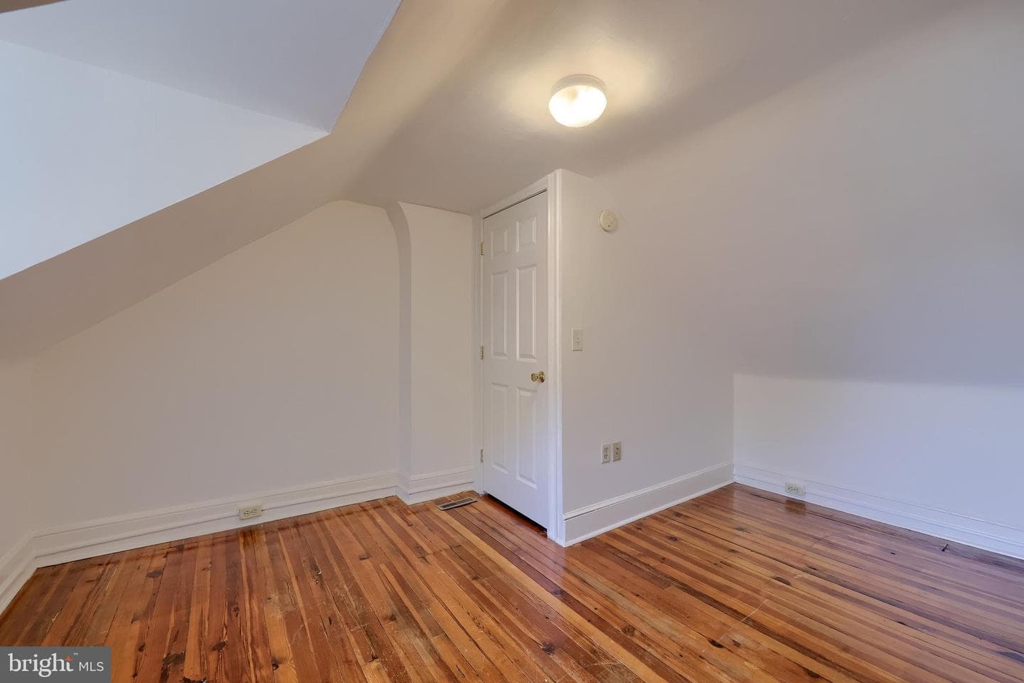 850 4th Street photo 26