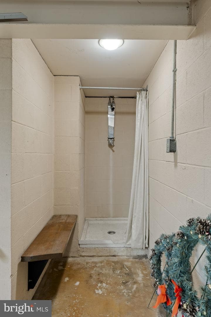 337 Long Road photo 32