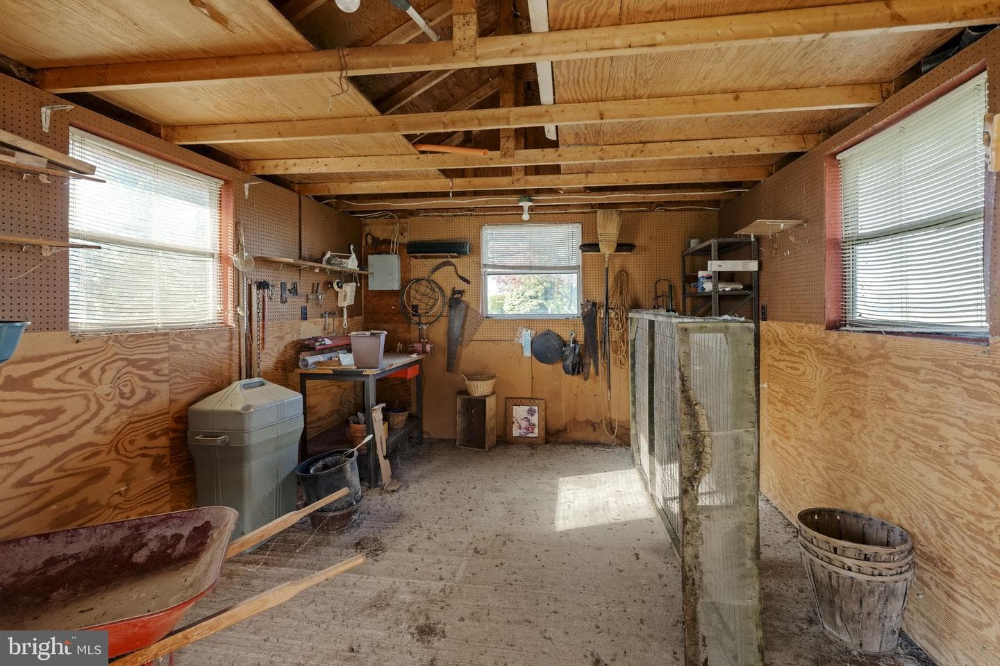 337 Long Road photo 34