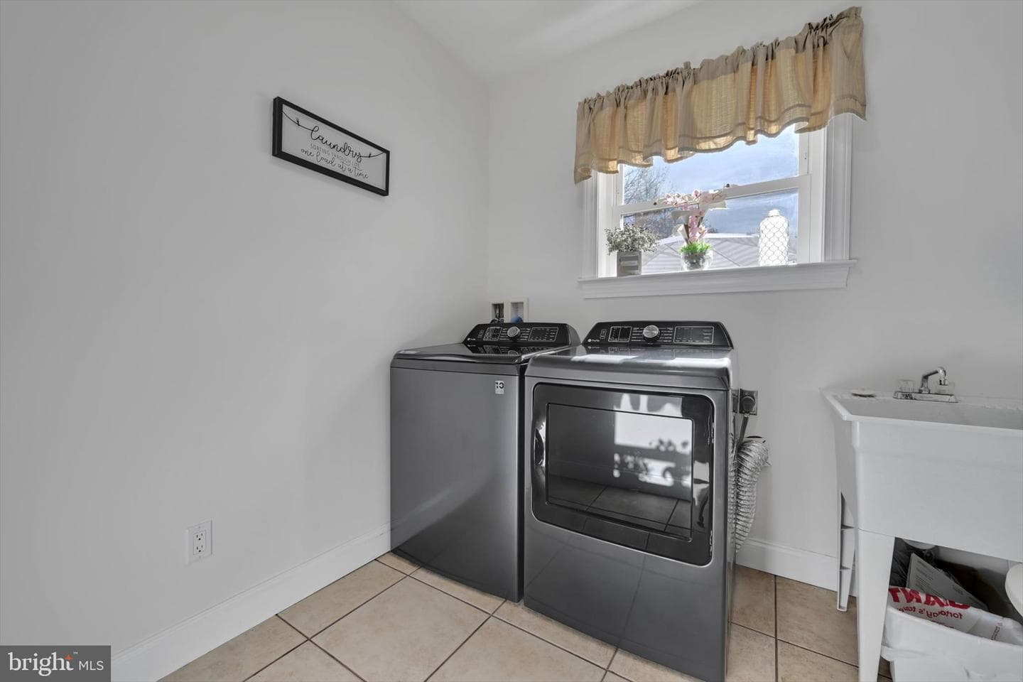7 Pleasant Drive photo 21