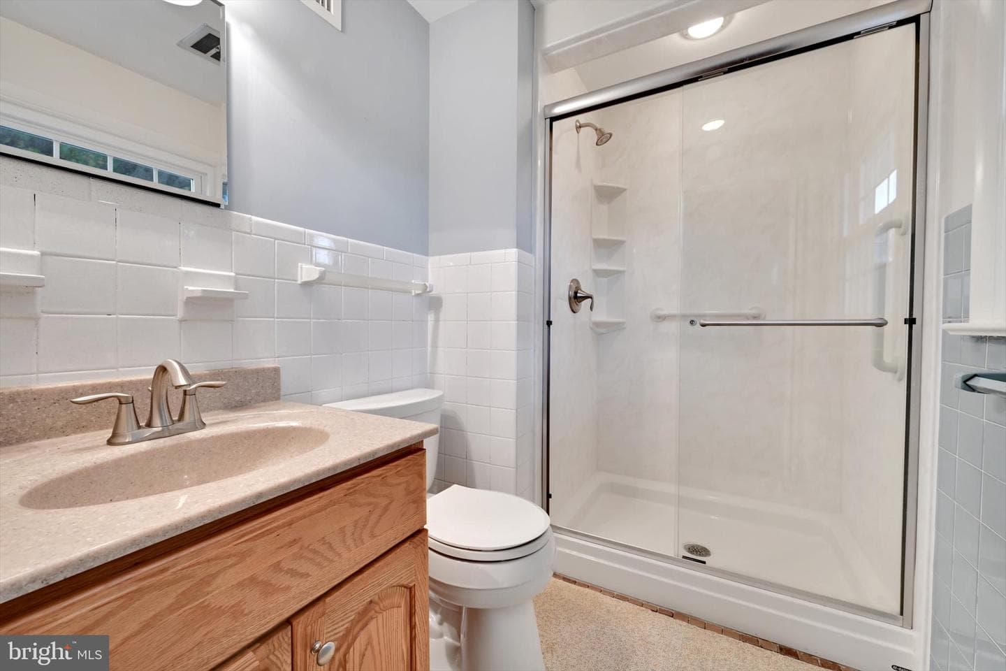 821 Hillaire Road photo 22