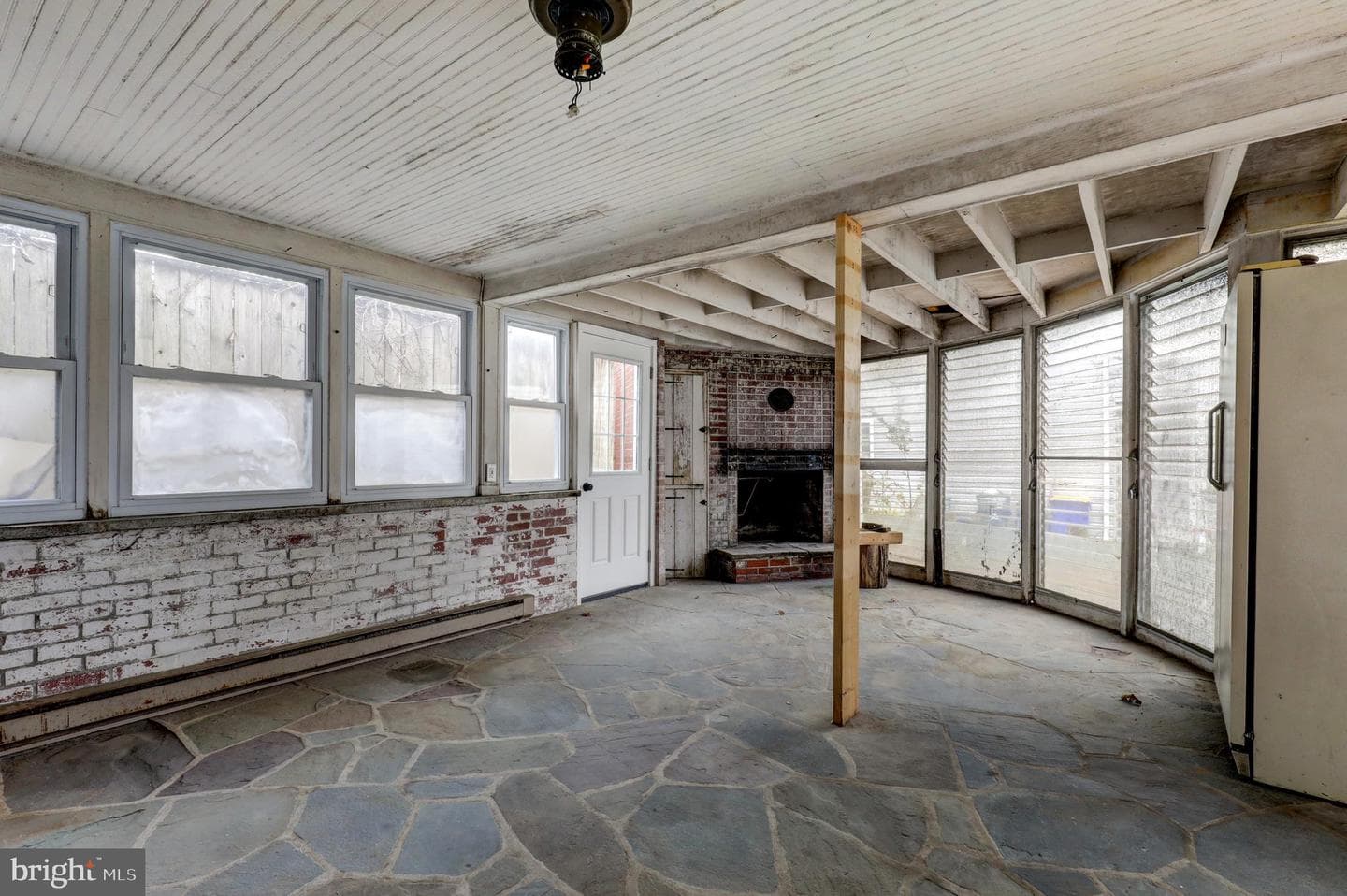 148 E Broad Street photo 30