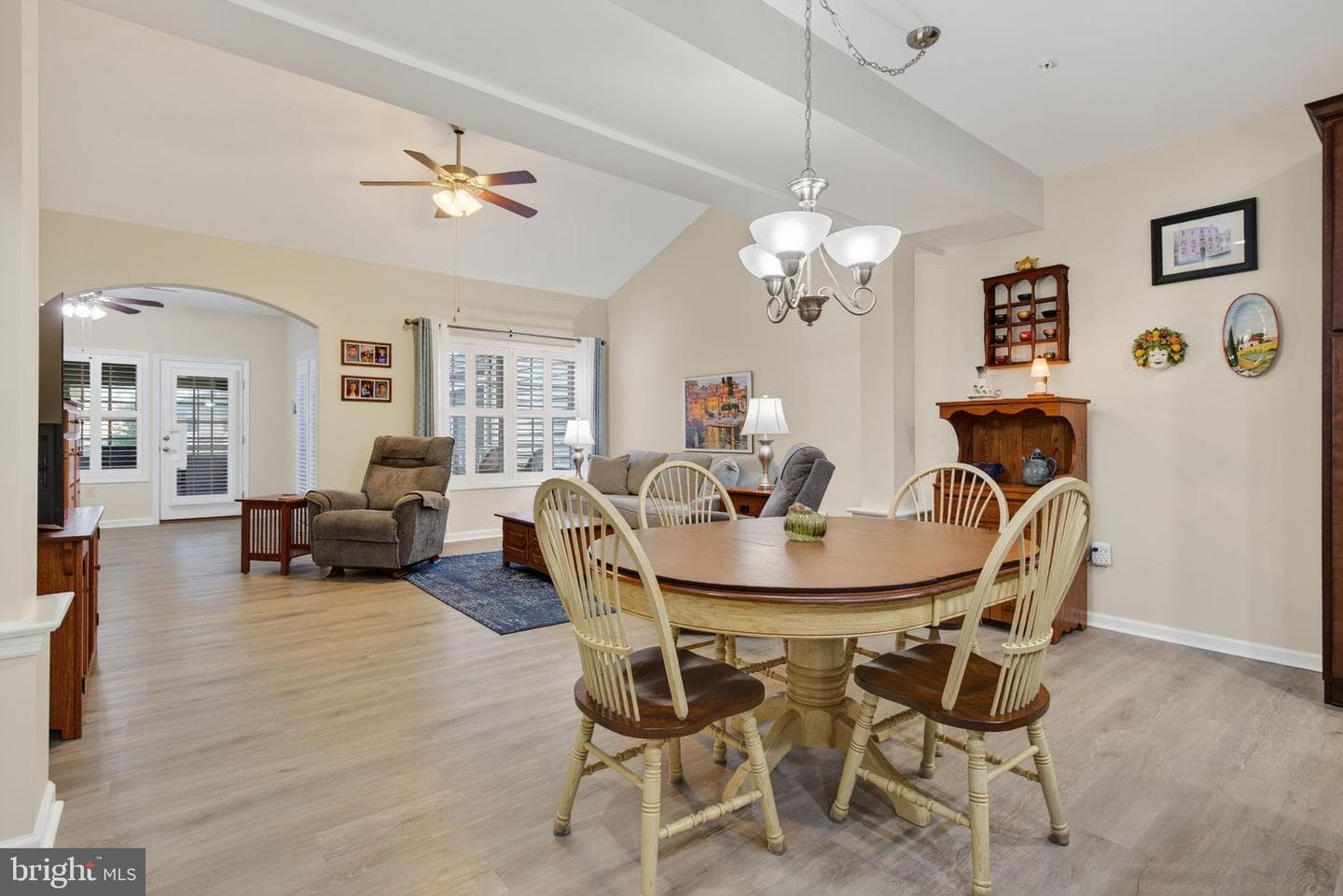 1334 Woodcrest Court photo 12