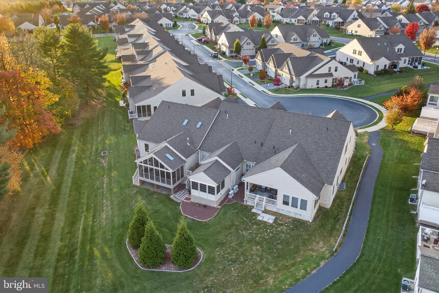 1334 Woodcrest Court photo 33