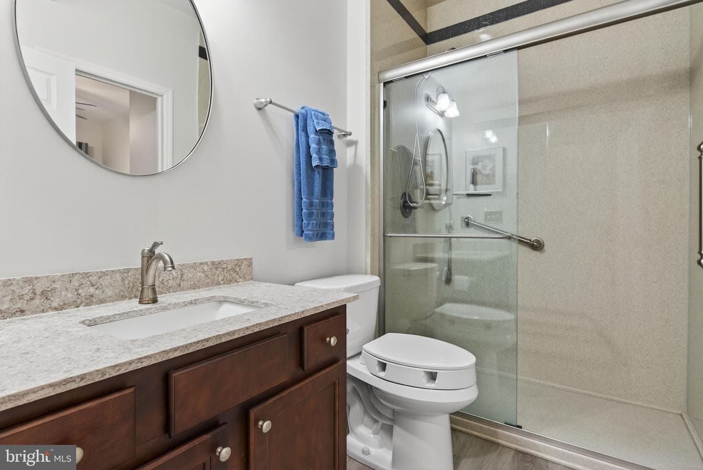 1334 Woodcrest Court photo 5