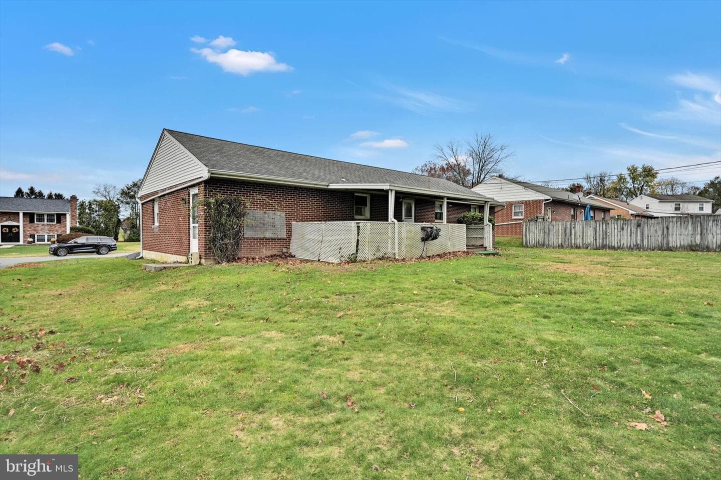 957 Raymee Drive photo 28