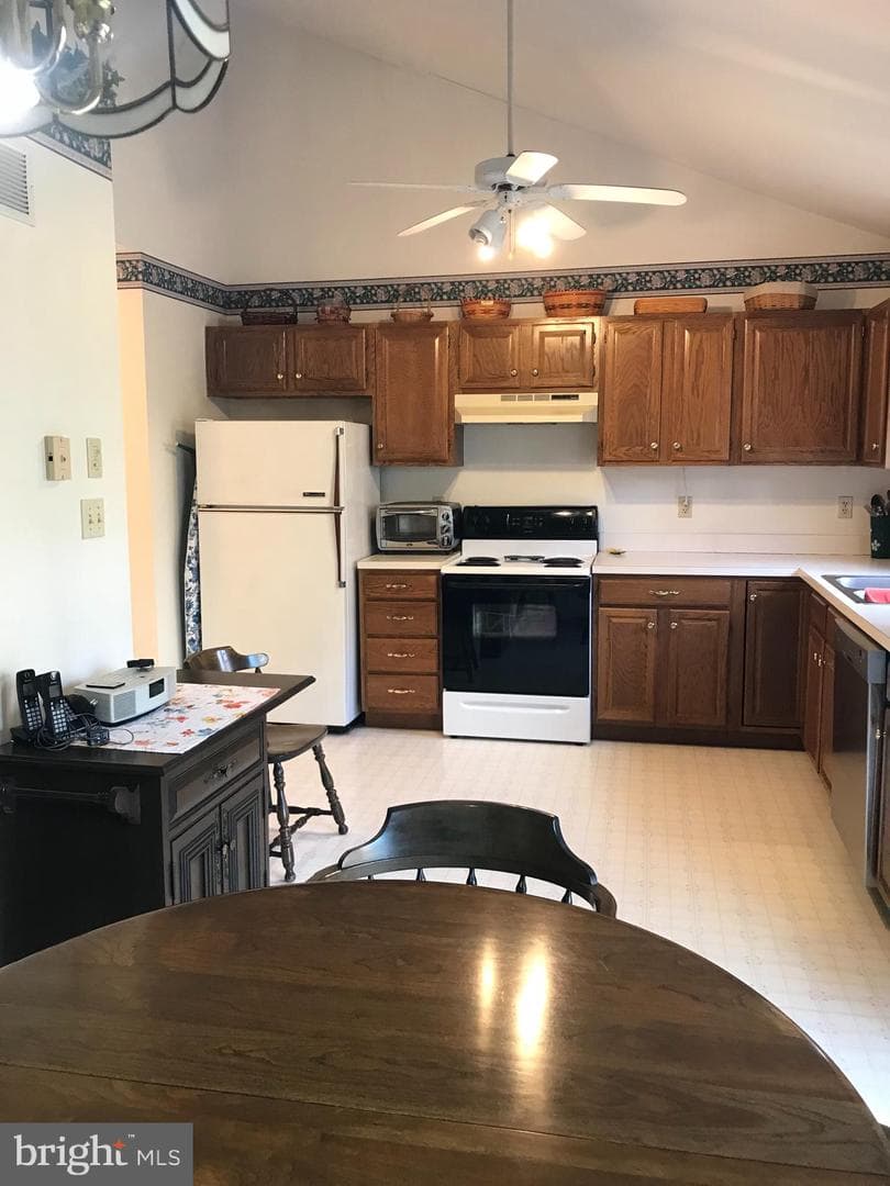 30 Oakgrove Lane photo 21