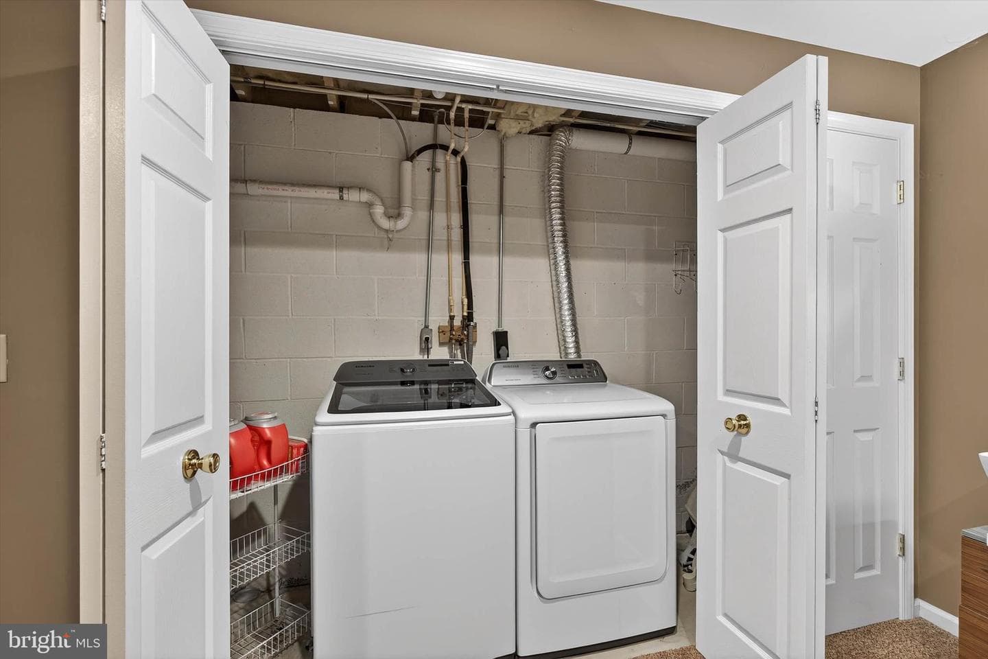 1707 Crossfield Drive photo 46