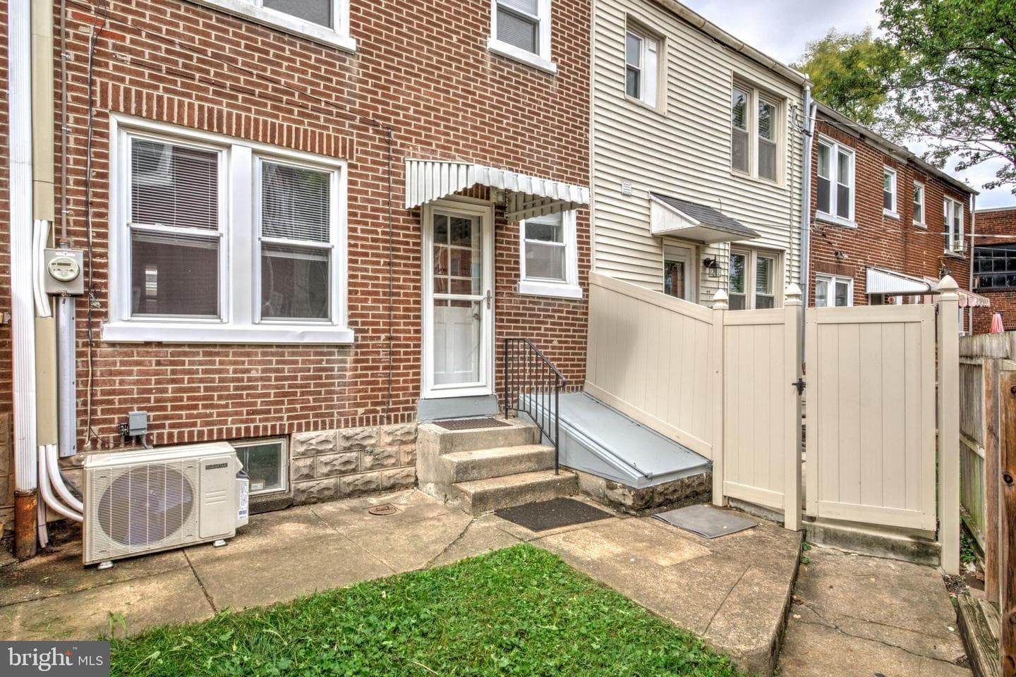 705 N Pine Street photo 10