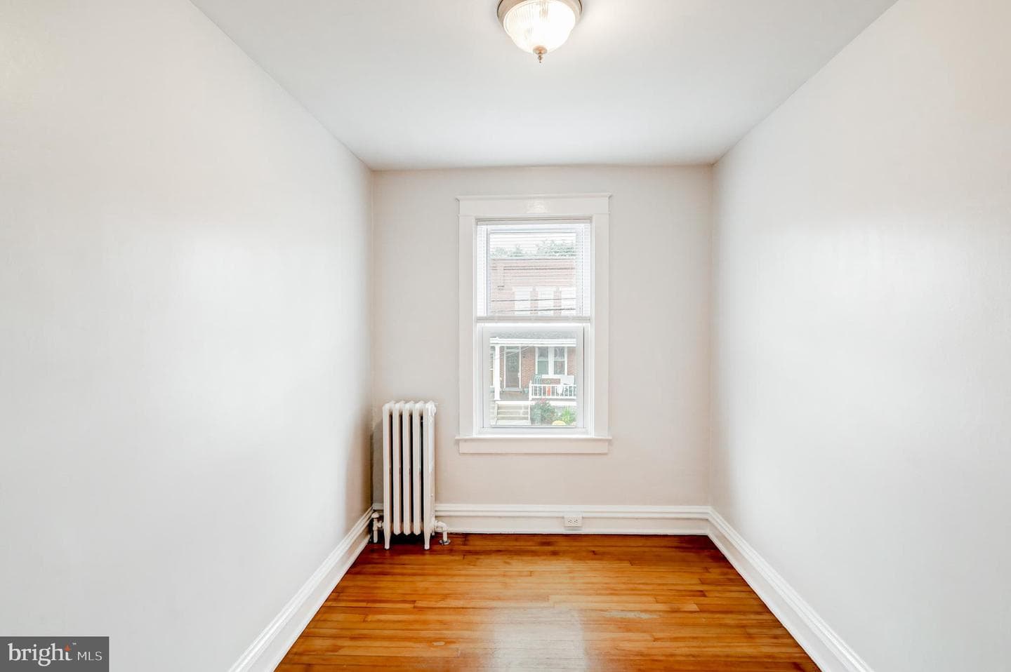 705 N Pine Street photo 30