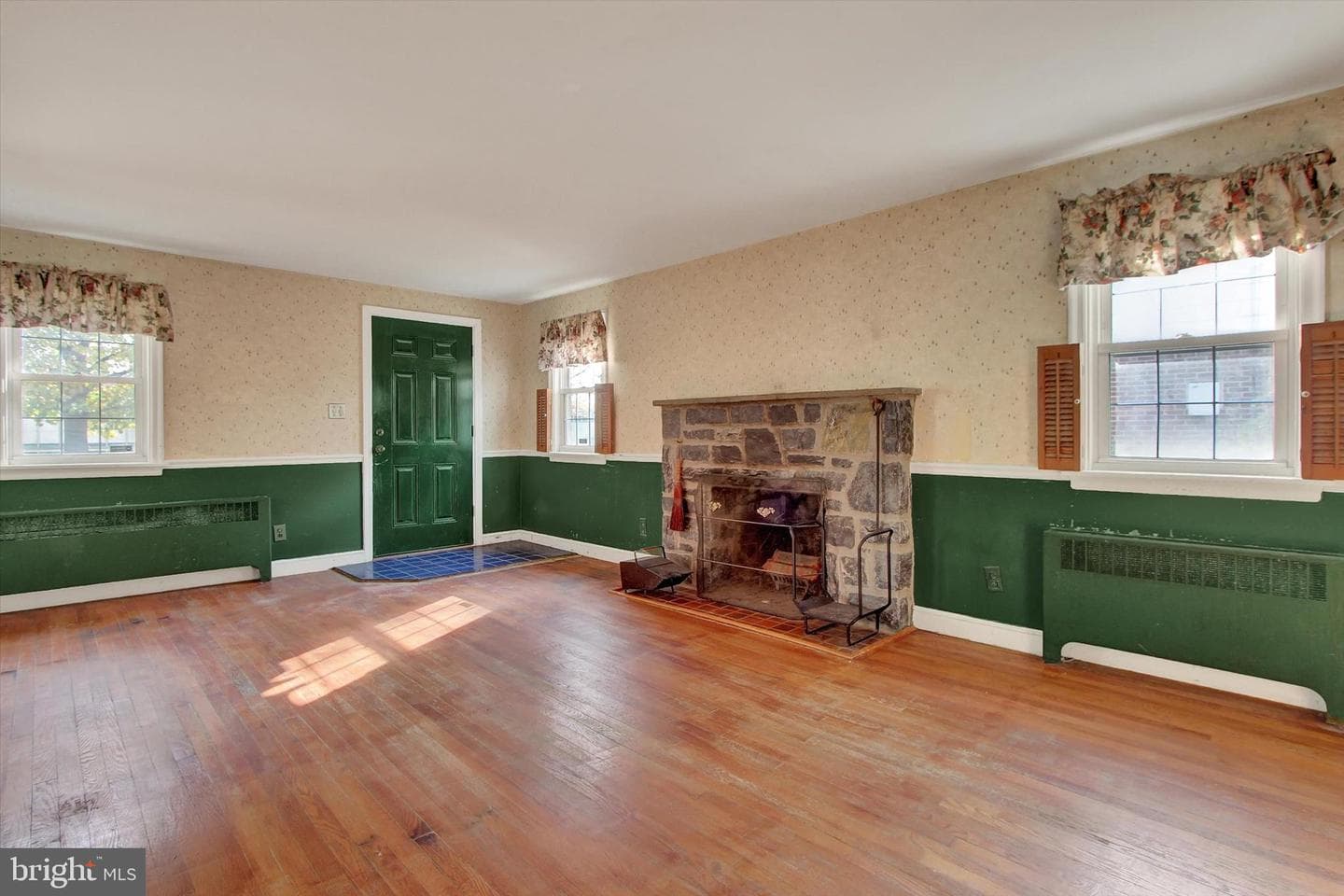 955 New Holland Avenue photo 3