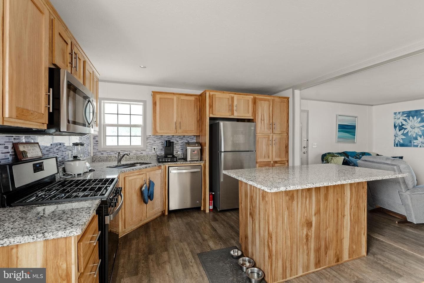 26 Ruth Drive photo 9