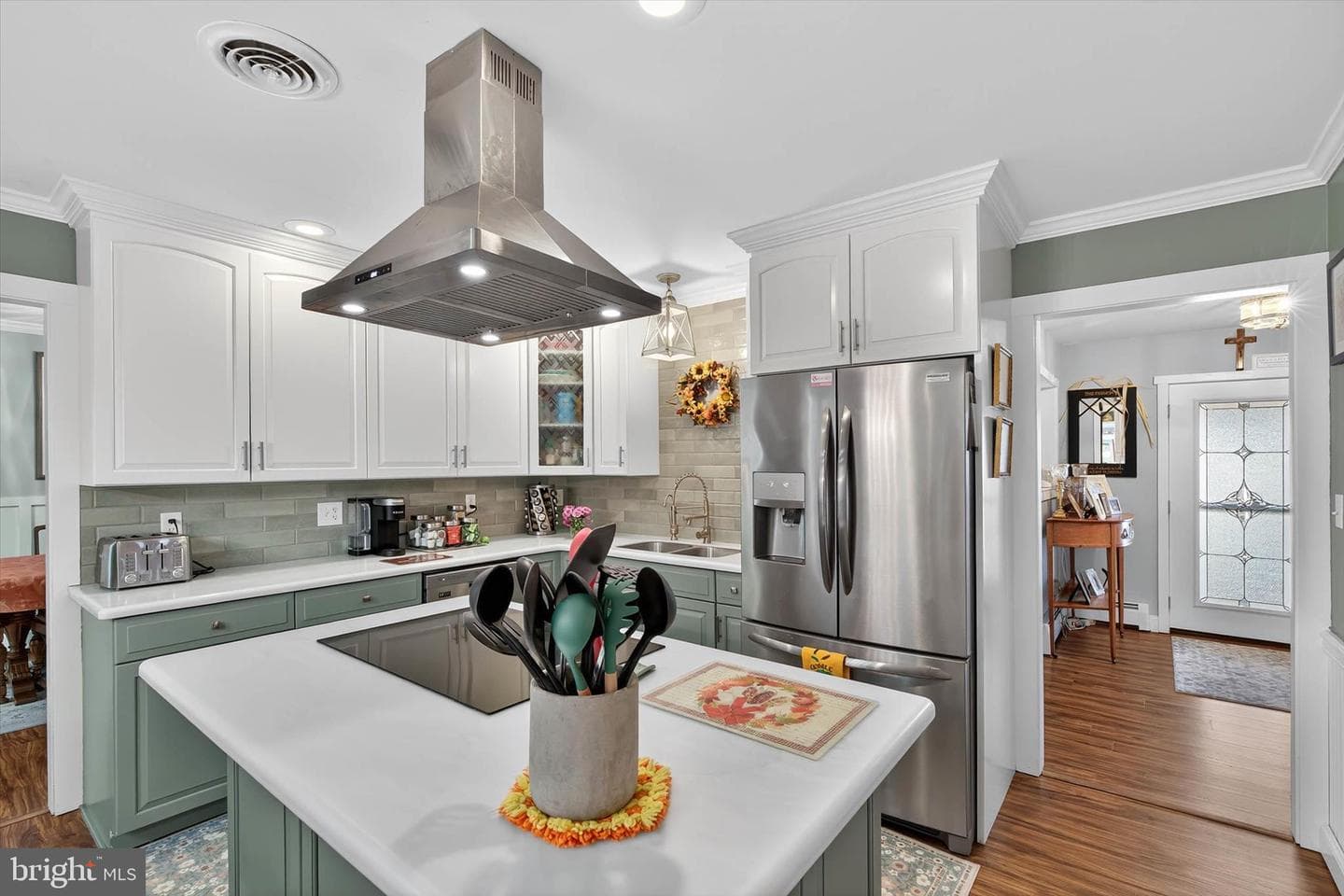 35 Bonview Drive photo 18