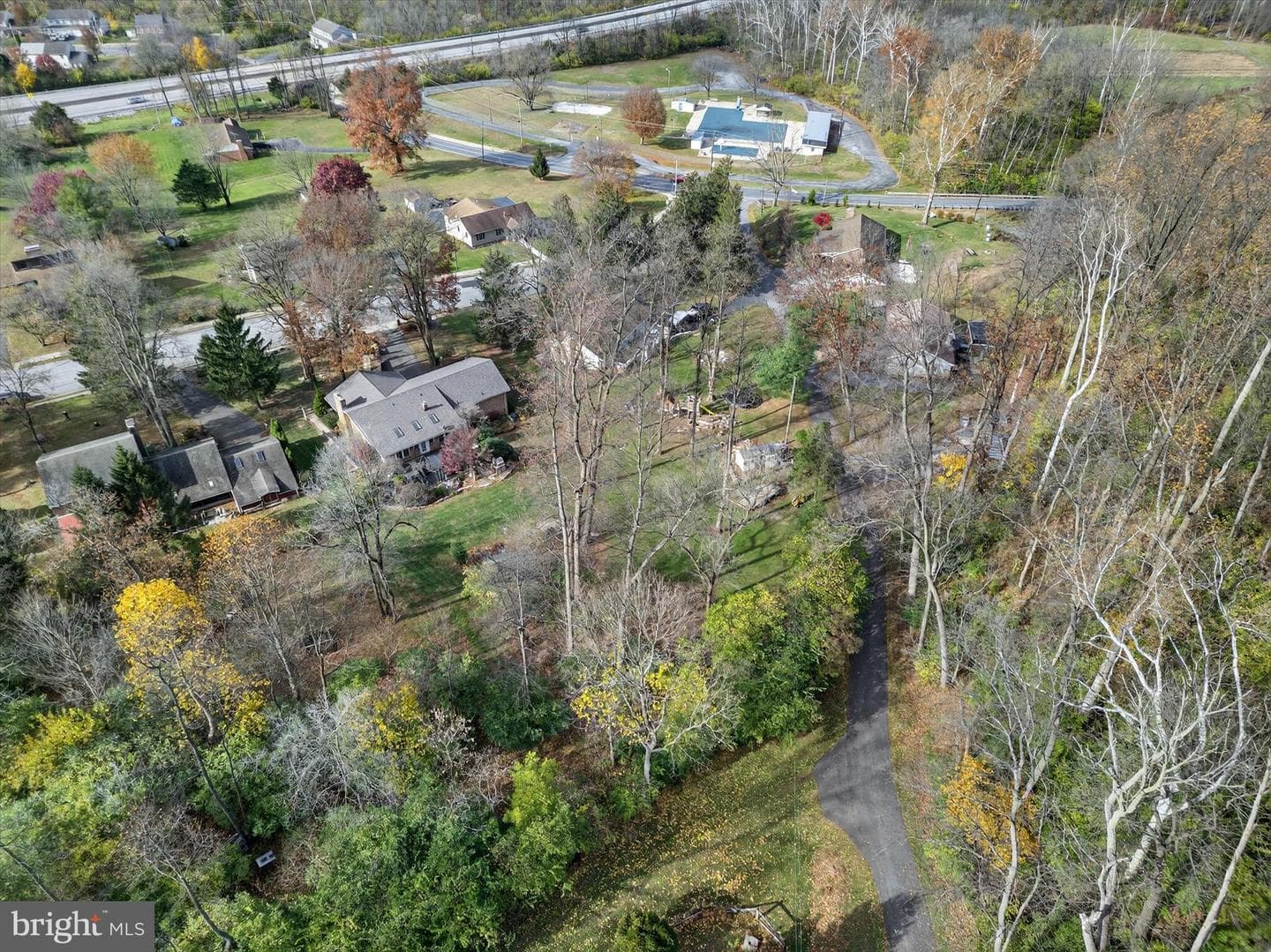 35 Bonview Drive photo 66