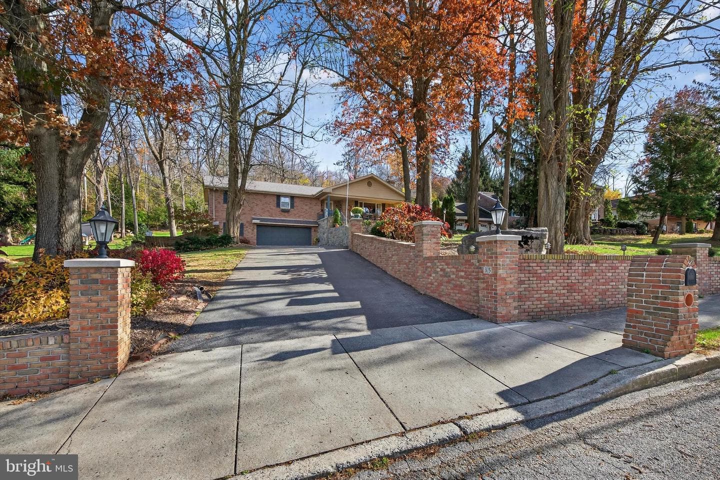 35 Bonview Drive photo 68