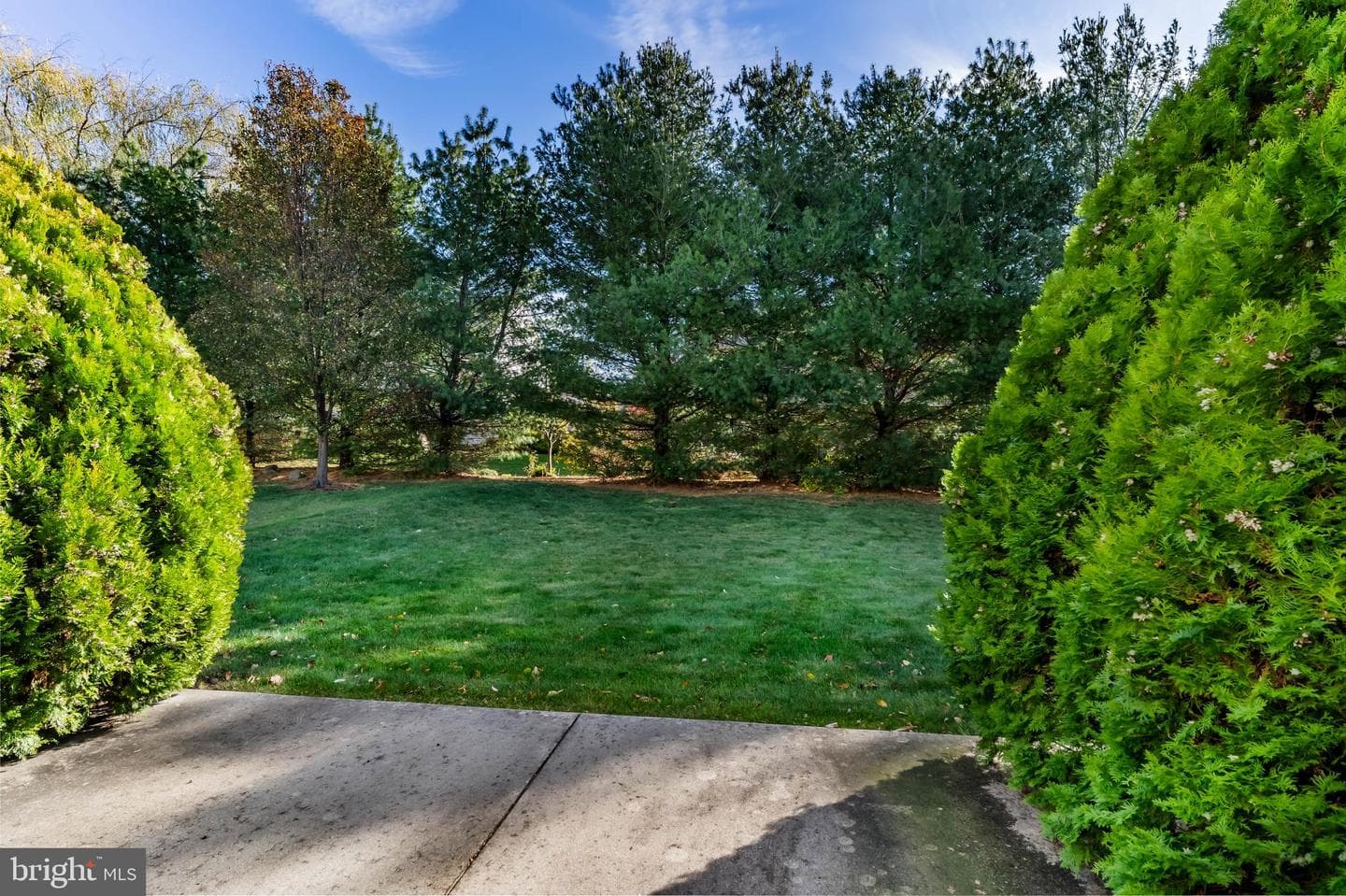 657 Hamaker Road photo 16