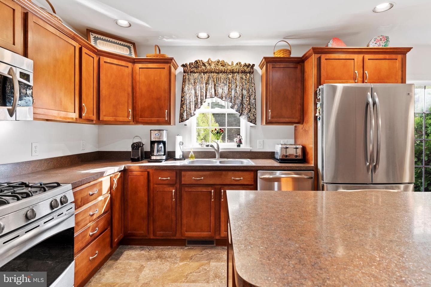 657 Hamaker Road photo 19