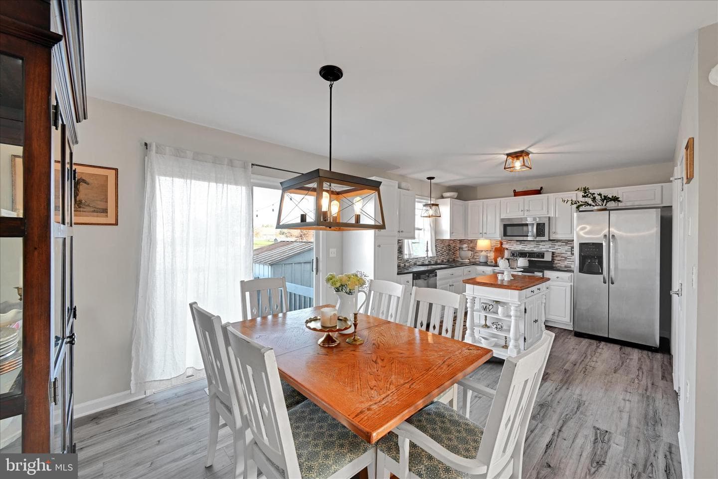85 Chelmsford Drive photo 9