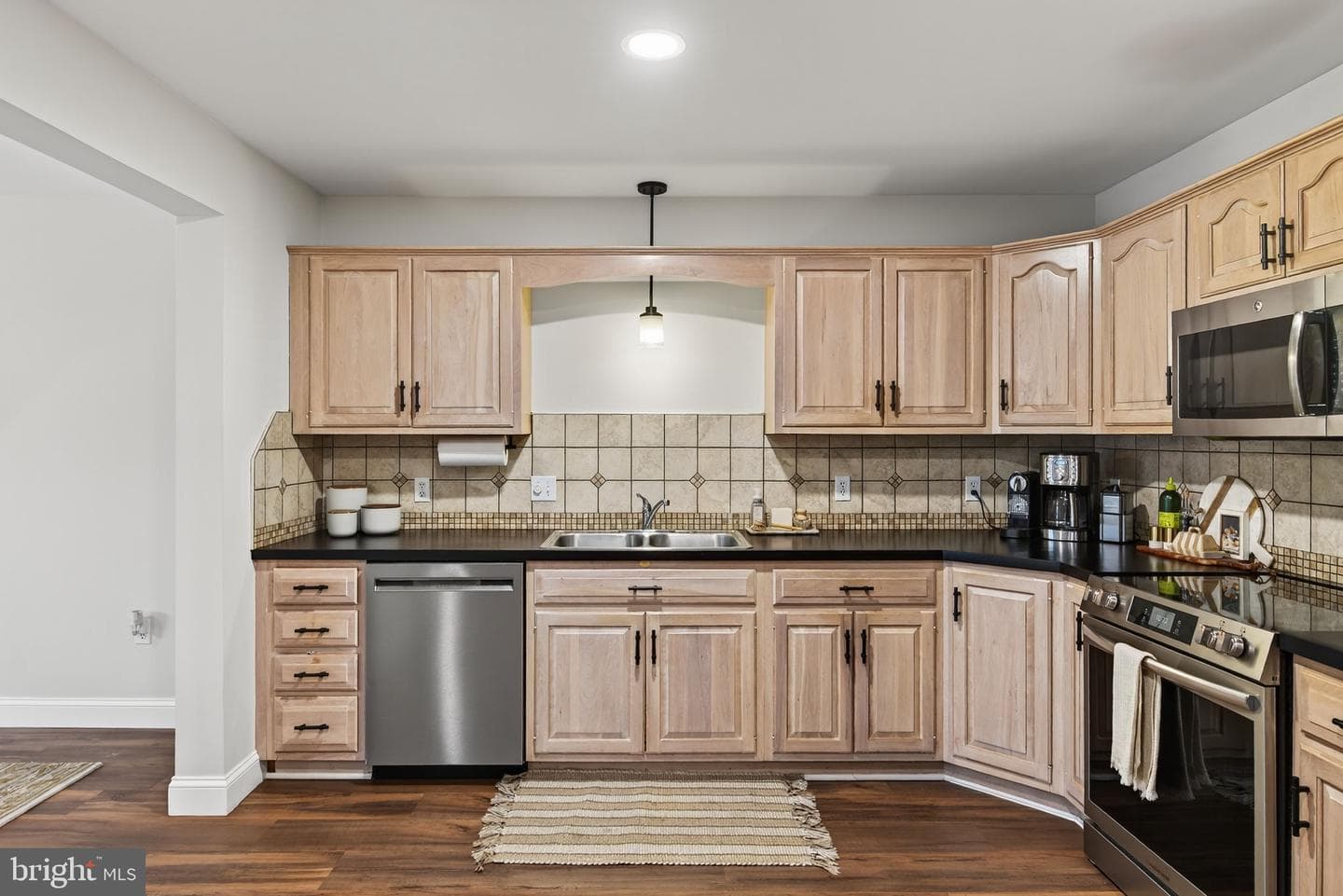 304 Treetops Court photo 14
