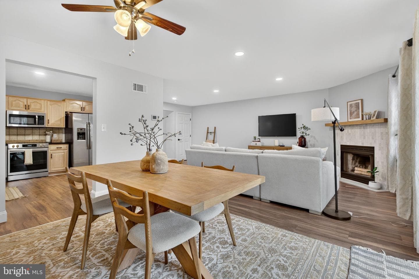 304 Treetops Court photo 19