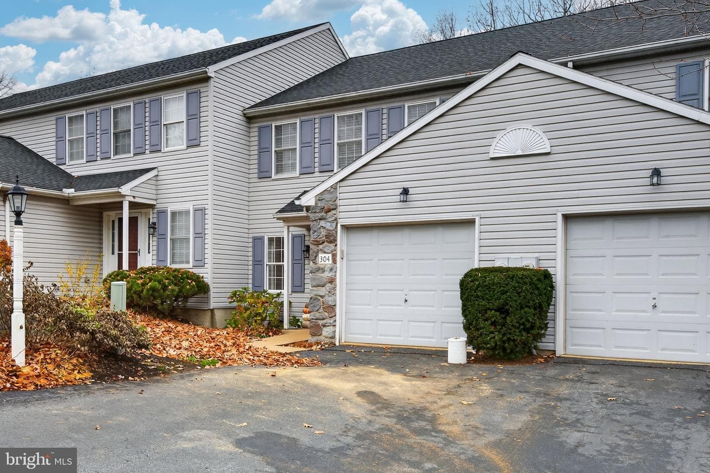 304 Treetops Court photo 3