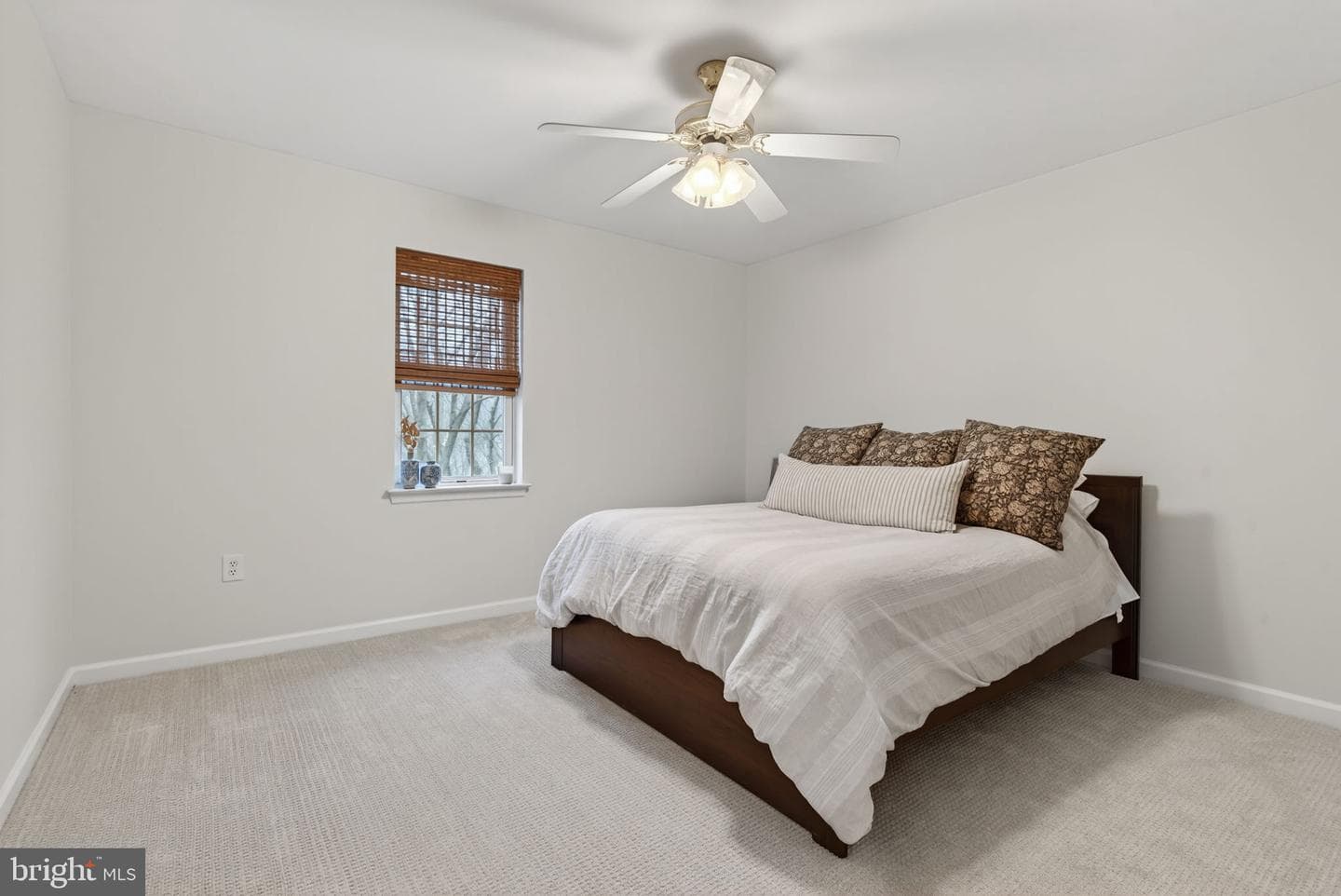 304 Treetops Court photo 36