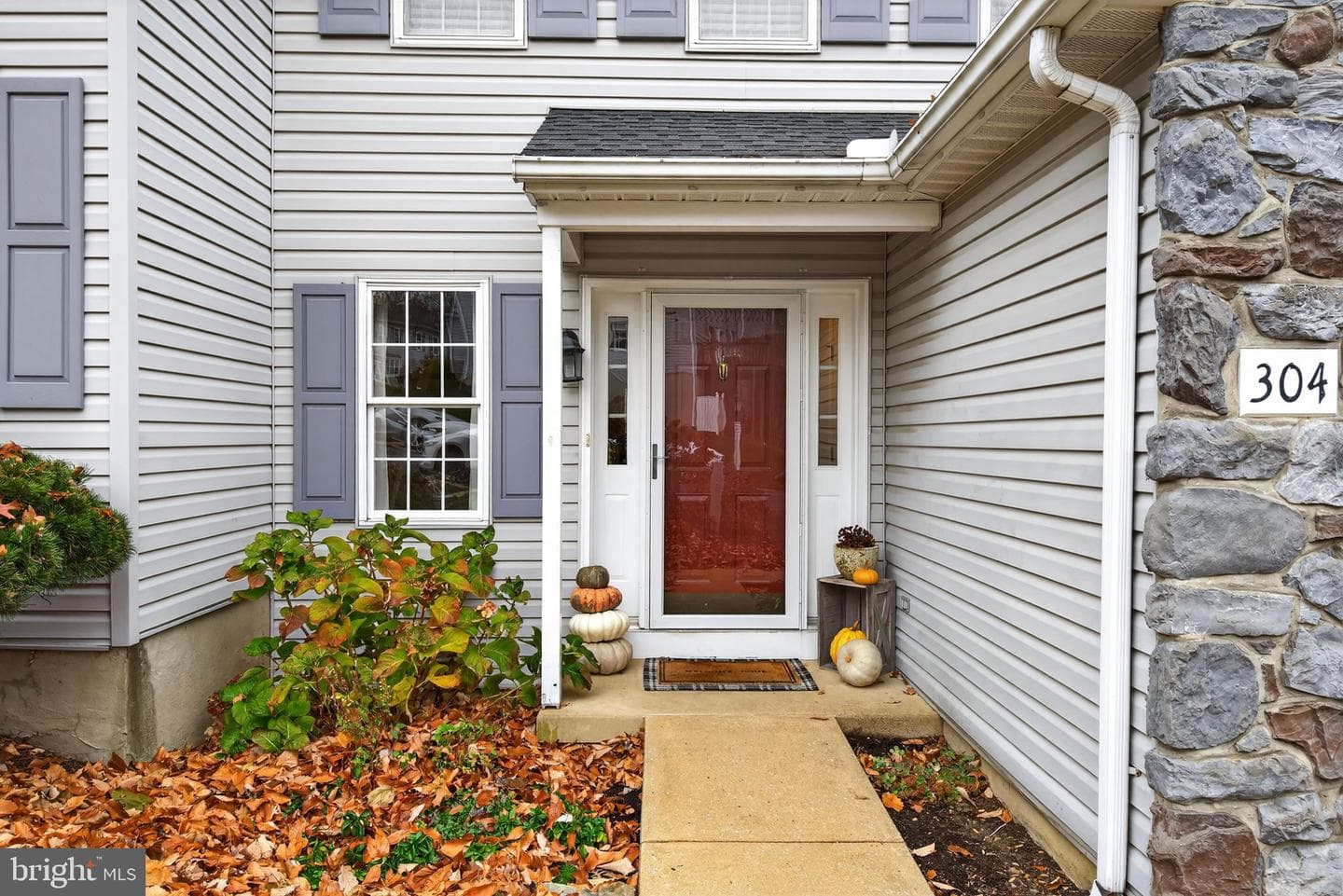 304 Treetops Court photo 4
