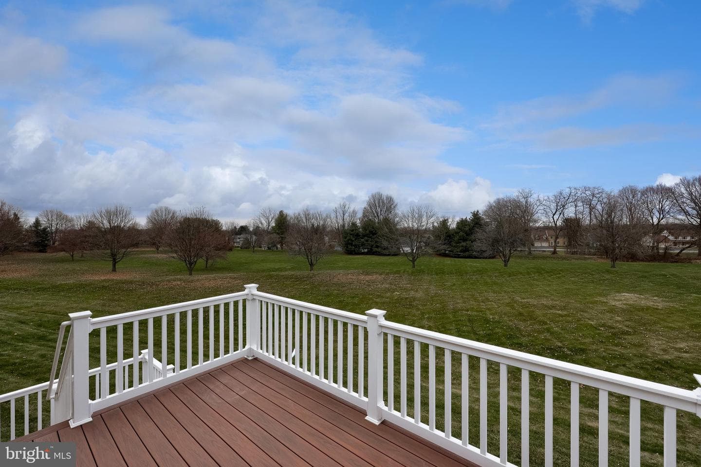 808 Huntington Place photo 9