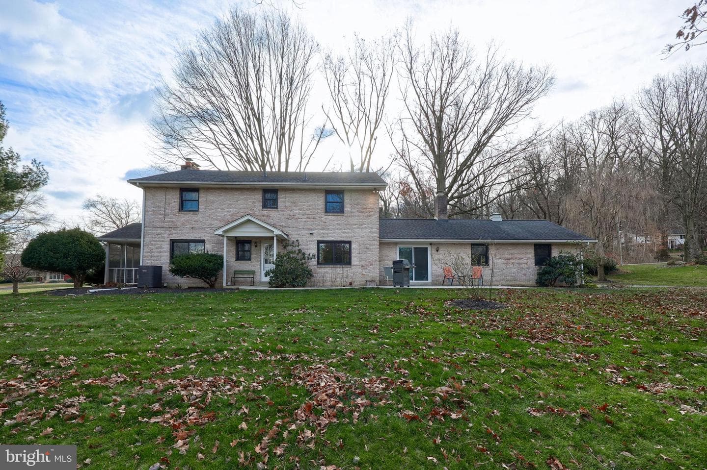 2591 Spring Valley Road photo 4