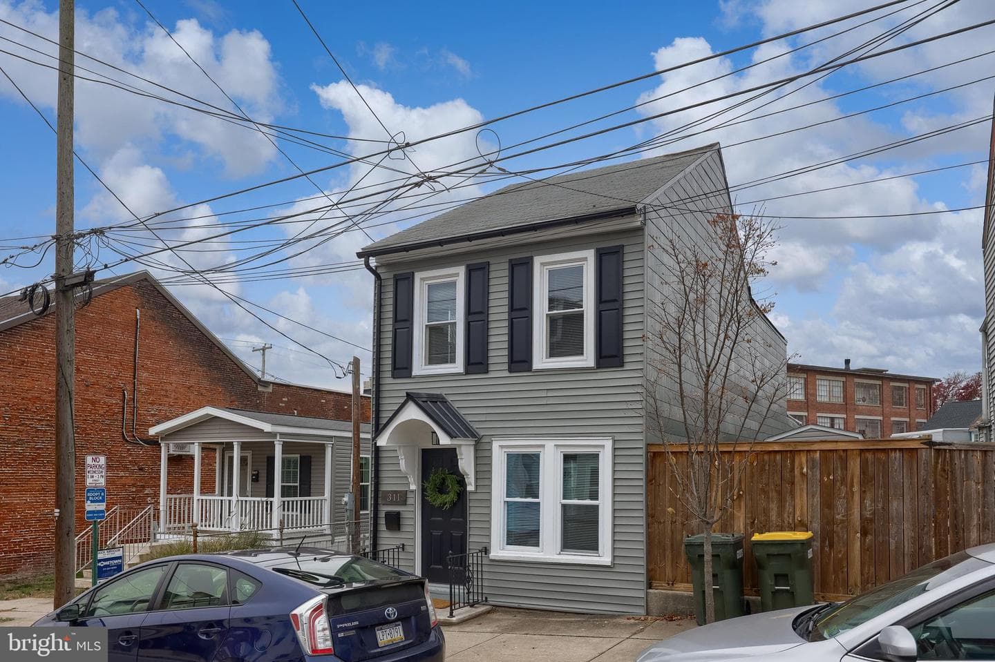 311 Perry Street photo 2