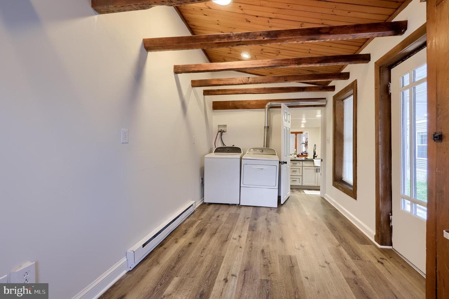 311 Perry Street photo 21
