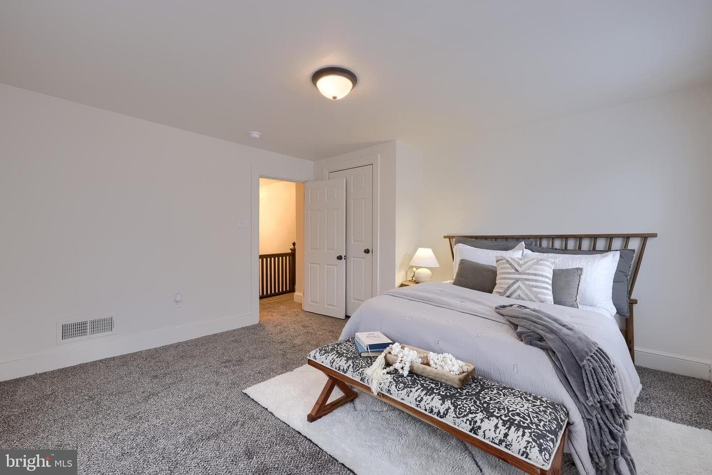 311 Perry Street photo 25