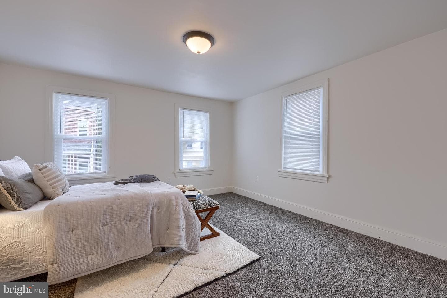 311 Perry Street photo 26
