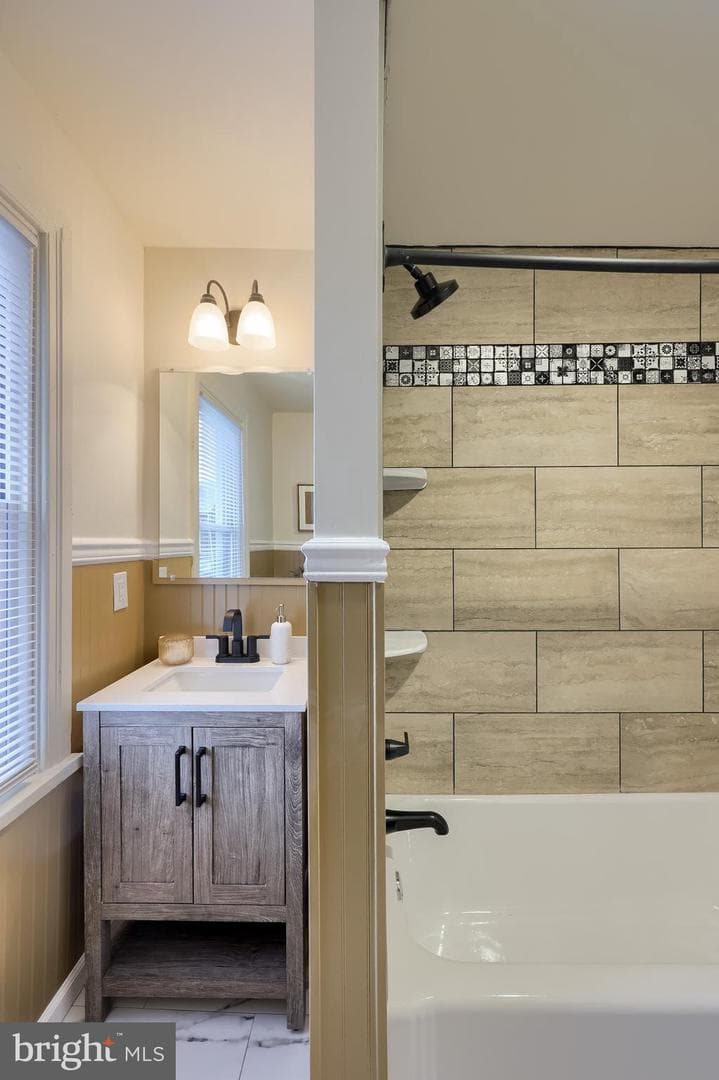 311 Perry Street photo 31