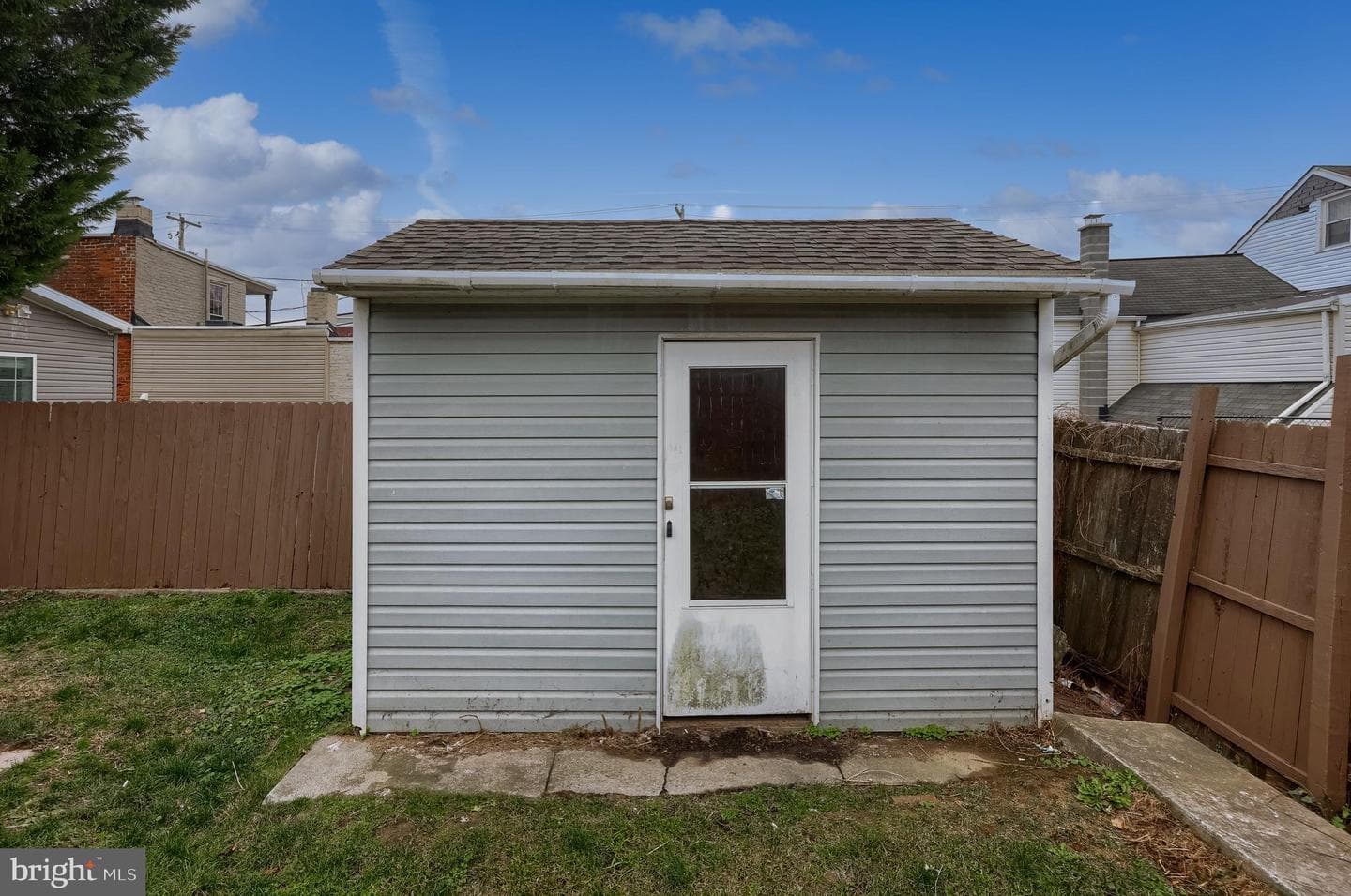 311 Perry Street photo 37