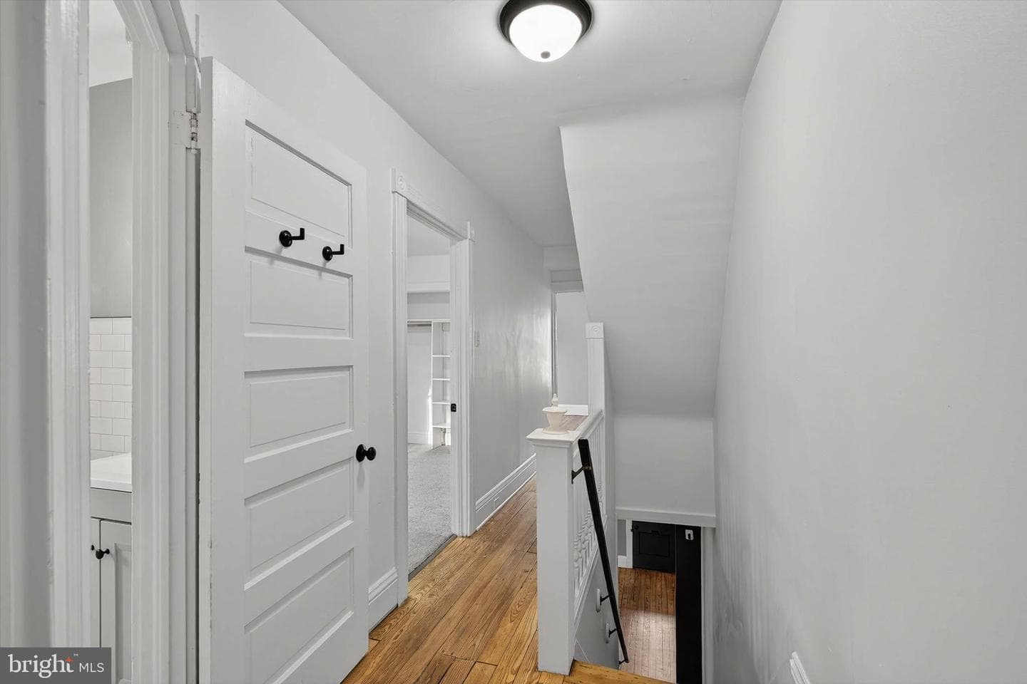 226 E Lemon Street photo 13