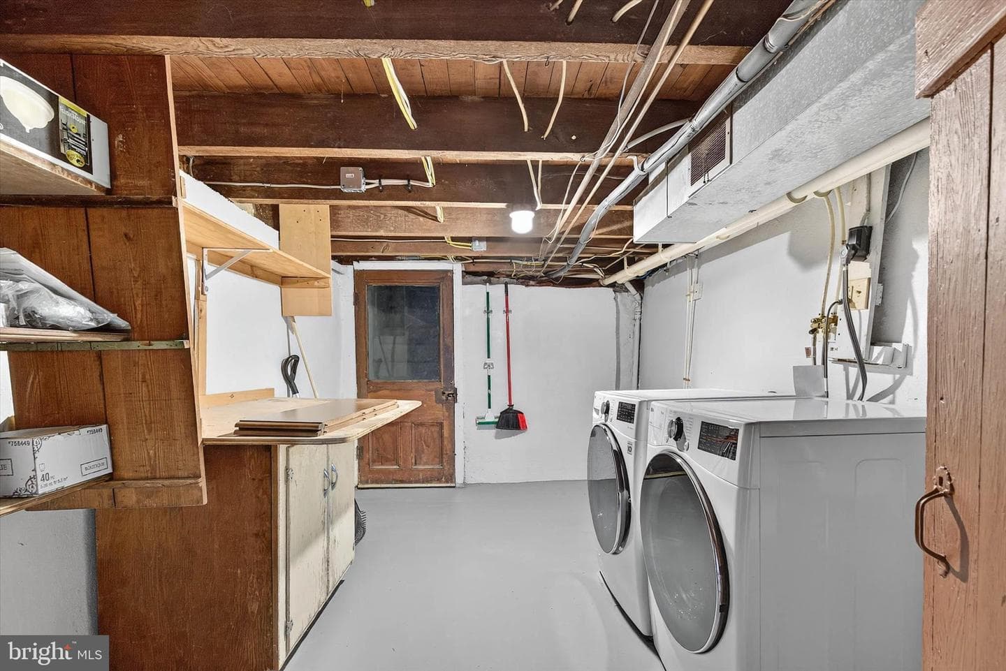 226 E Lemon Street photo 35