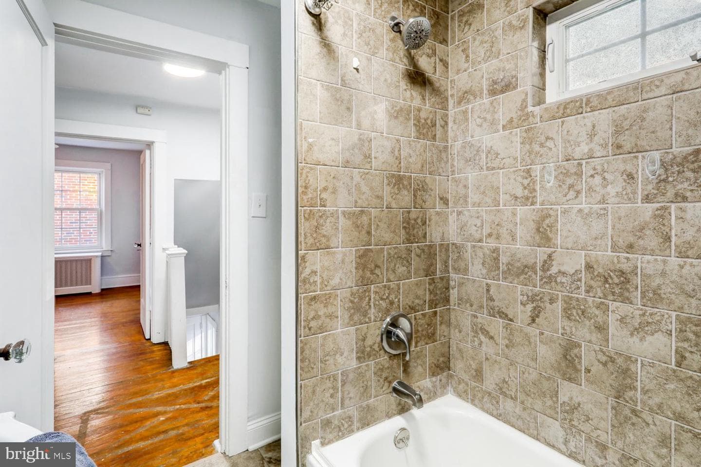 206 Princess Avenue photo 31