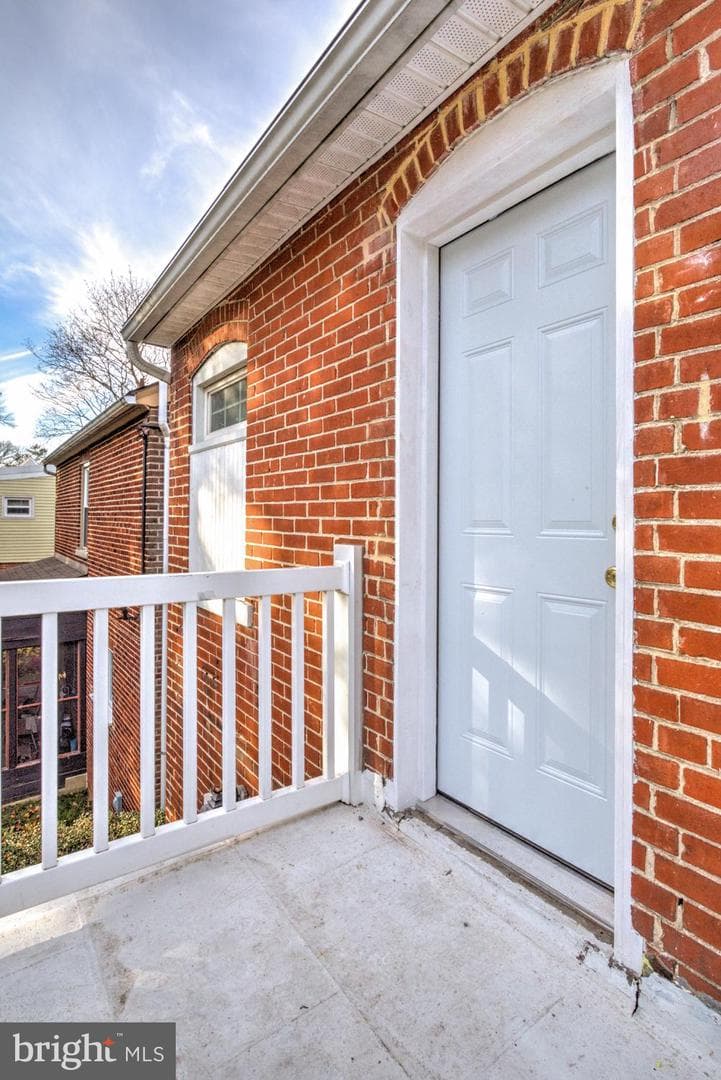 206 Princess Avenue photo 35