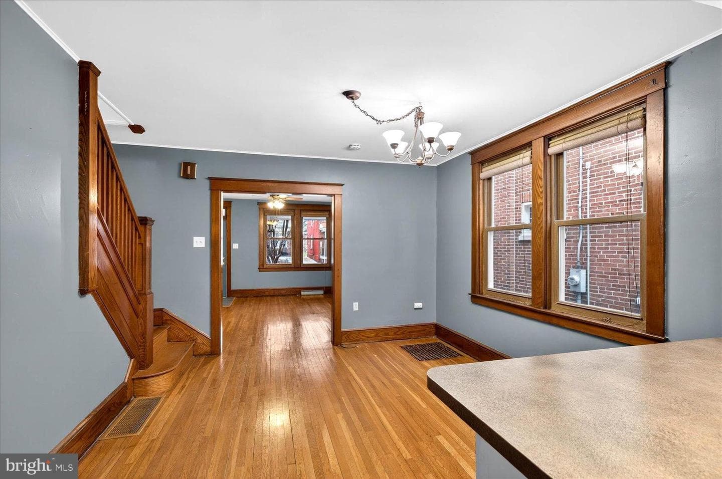 636 Hamilton Street photo 11